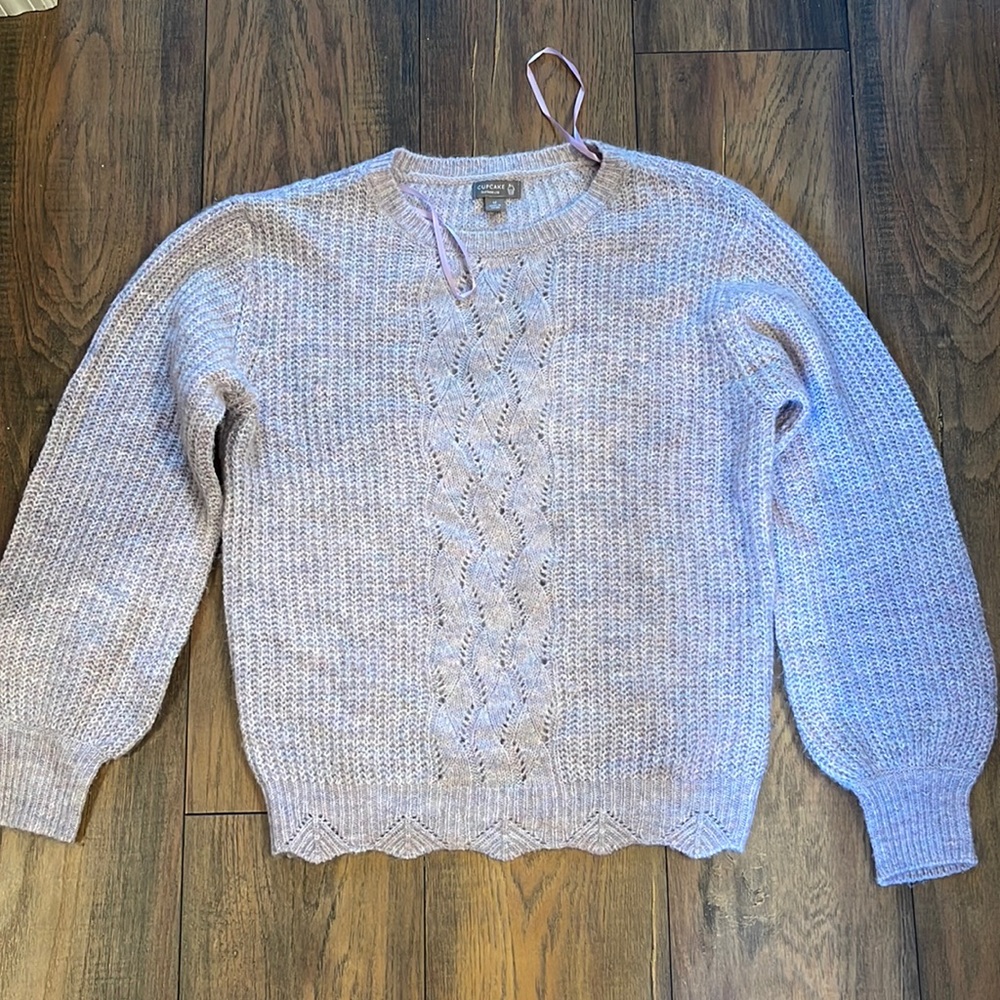 Lavender puff sleeve sweater